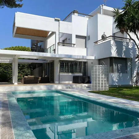 In Elviria, On The In Villa *