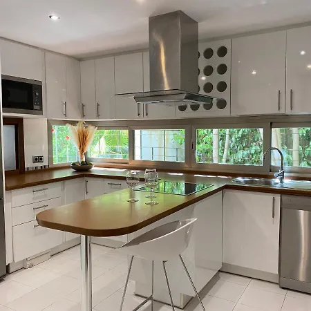 In Elviria, On The In Villa *